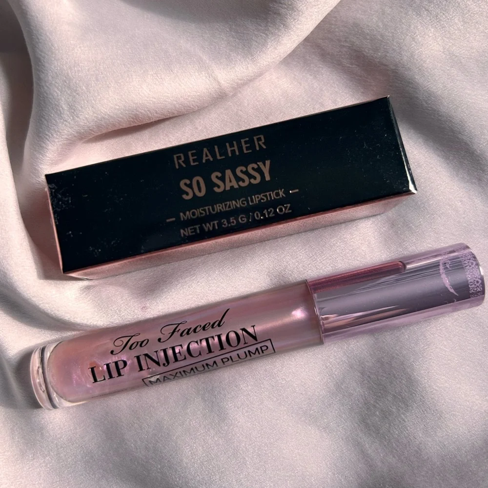 Realher Moisturizing lipstick & too faced lip injection